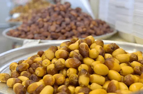 تصویر 1 از قیمت خرما خارک خشک + پخش تولیدی عمده کارخانه